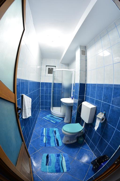 Pensiunea Deea Băile Herculane エクステリア 写真